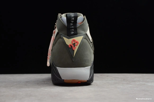 MaikeSneakers 7 Air x Patta Jordan Icicle AT3375-100 0726